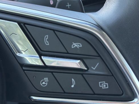 Used 2025 Buick Envision Sport Touring AWD/4WD image 30