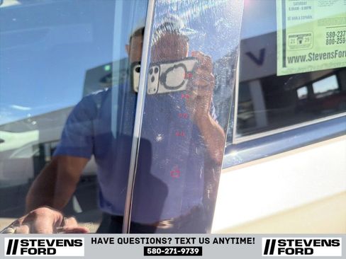 Used 2024 Lincoln Nautilus Premier image 13