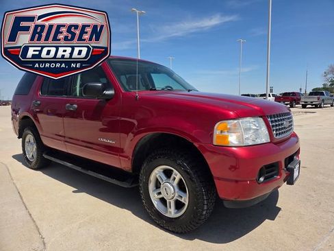 Used 2005 Ford Explorer XLT AWD/4WD image 3