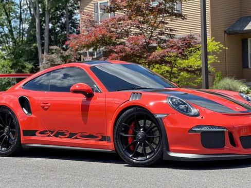 Used 2016 Porsche 911 GT3 RS image 2