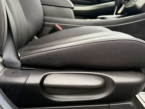 Used 2010 MAZDA CX-7 i SV FWD image 36