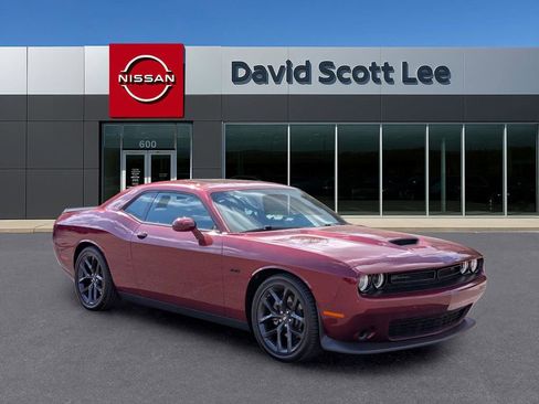 Certified 2023 Dodge Challenger R/T w/ Blacktop Package image 3