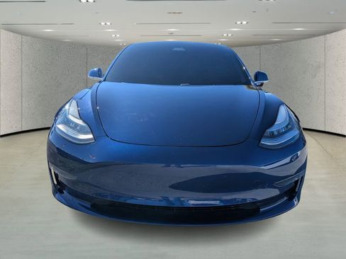 Used 2020 Tesla Model 3 Long Range image 8