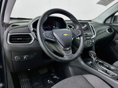 Used 2023 Chevrolet Equinox LT w/ Driver Convenience Package FWD image 10