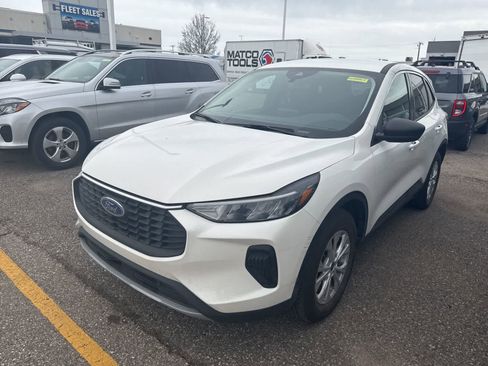 Used 2023 Ford Escape Active image 26