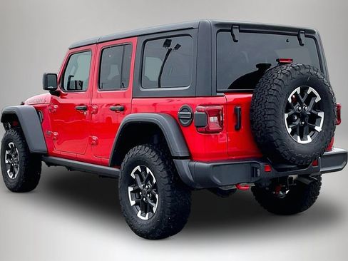 Used 2026 Jeep Wrangler Unlimited Rubicon AWD/4WD image 4