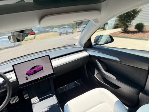 Used 2023 Tesla Model 3 Performance AWD/4WD image 23