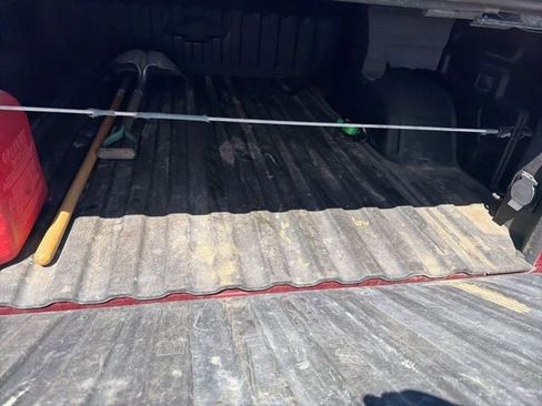 Used 2022 Chevrolet Silverado 1500 LTZ AWD/4WD image 6