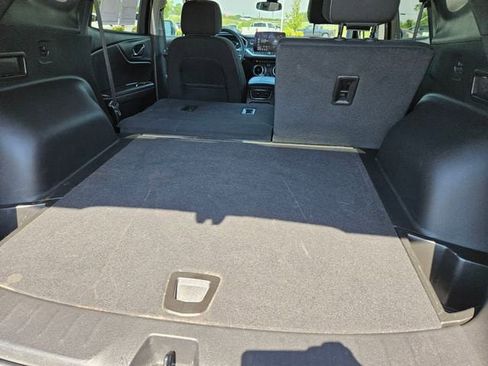 Used 2025 Chevrolet Blazer LT AWD/4WD image 16