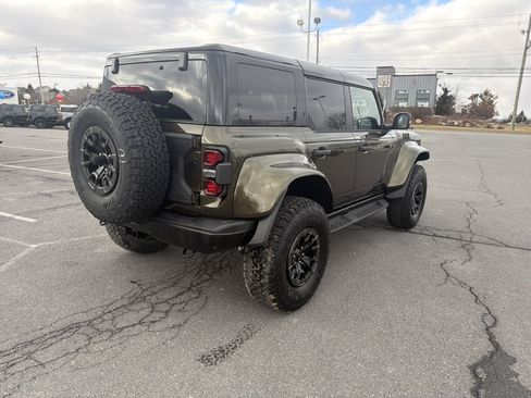 New 2025 Ford Bronco Raptor image 3