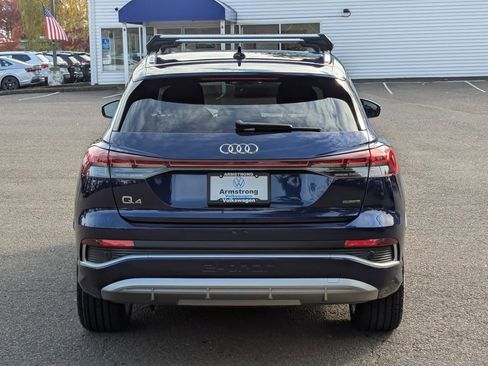 Used 2023 Audi Q4 e-tron Prestige w/ 20" Wheel Package image 4