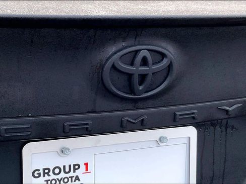 Used 2023 Toyota Camry SE image 30