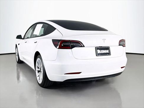 Used 2022 Tesla Model 3 RWD image 5