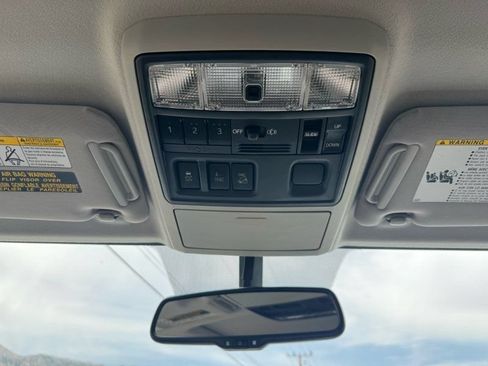 Used 2019 Toyota 4Runner SR5 Premium AWD/4WD image 27