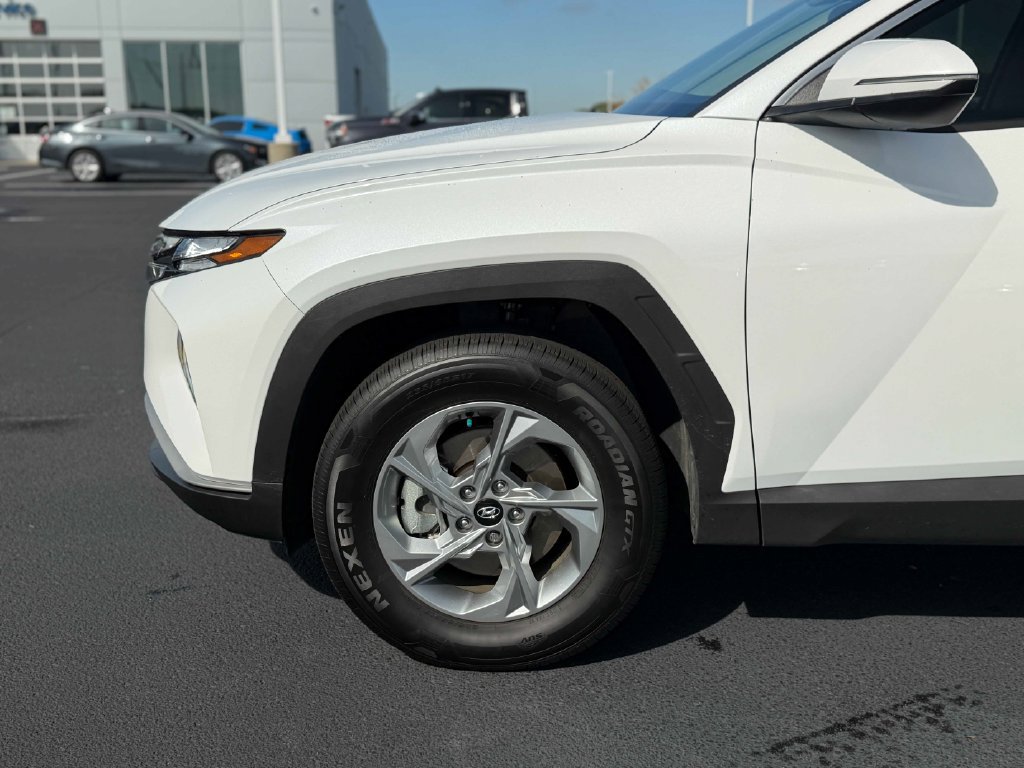 Used 2022 Hyundai Tucson SEL w/ Cargo Package AWD/4WD image 12