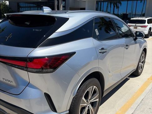 Used 2023 Lexus RX 350 Premium w/ Cold Area Package FWD image 5