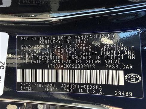 Used 2025 Toyota Camry SE image 24