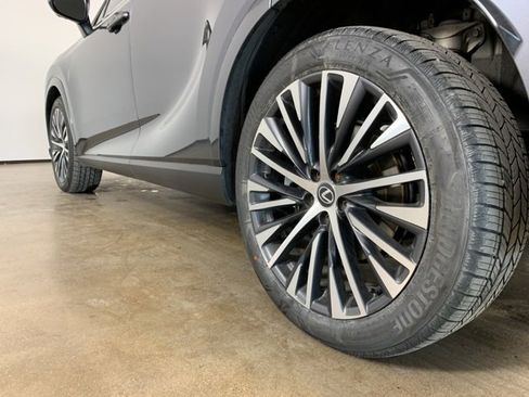 Used 2024 Lexus RX 350 Premium Plus w/ Convenience Package image 16