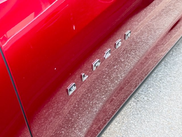 Used 2025 Chevrolet Blazer LT FWD image 5