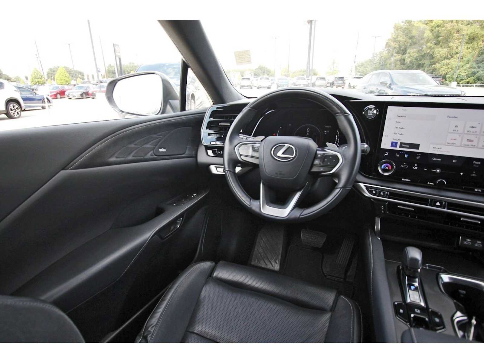 Used 2023 Lexus RX 350 FWD w/ Cold Area Package image 6