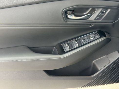 Used 2024 Honda Accord Touring image 12