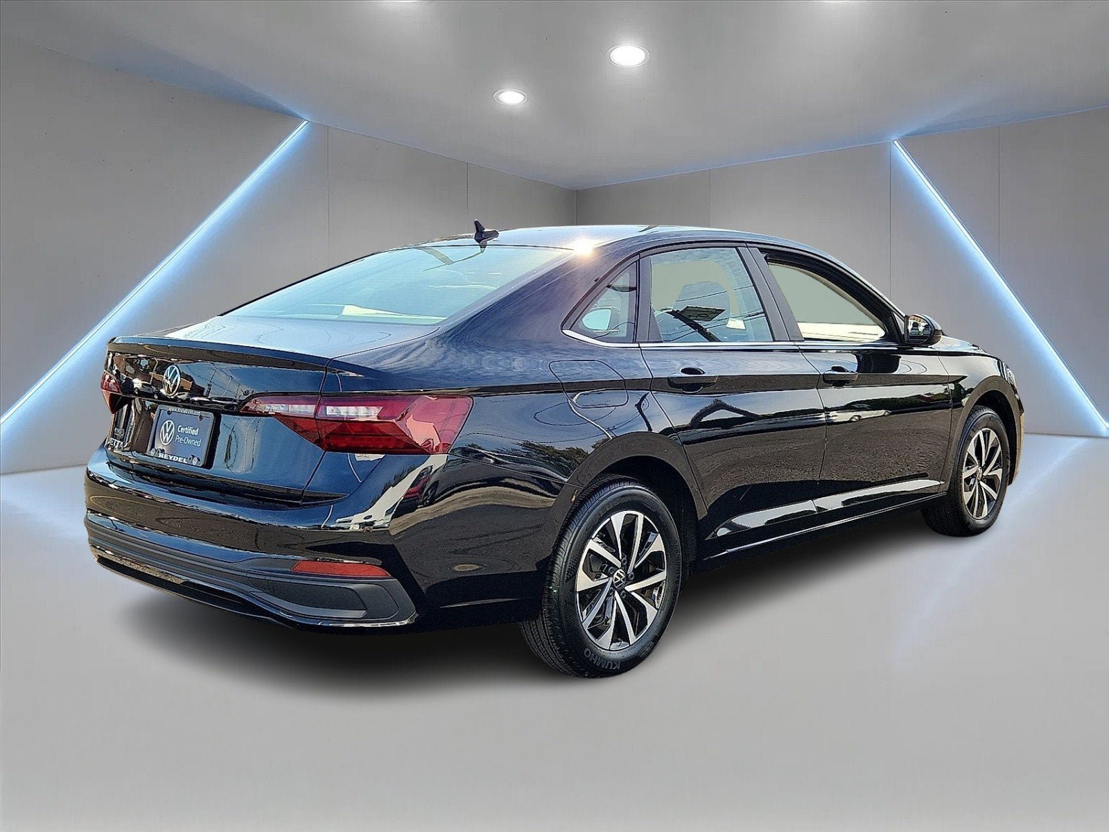 Certified 2023 Volkswagen Jetta S FWD image 4
