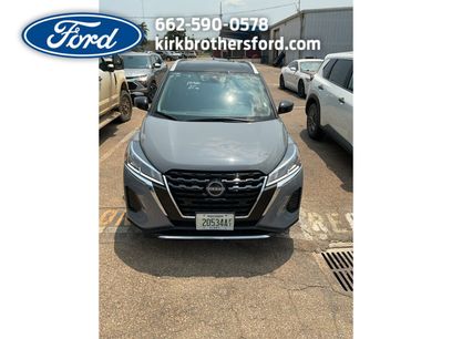 Used 2024 Nissan Kicks SV