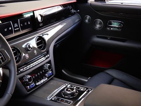 Certified 2022 Rolls-Royce Ghost Black Badge image 26