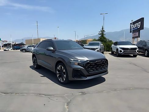 Used 2025 Audi Q8 Premium Plus AWD/4WD image 6