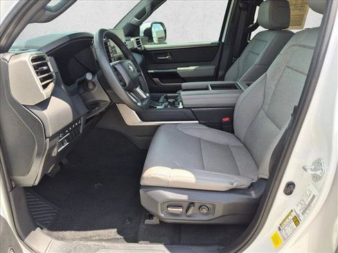 Certified 2025 Toyota Tundra Limited AWD/4WD image 15