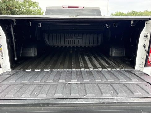 Used 2023 GMC Sierra 1500 SLT w/ SLT Premium Package AWD/4WD image 26