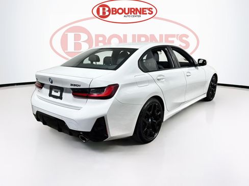 Used 2026 BMW 330i xDrive Sedan AWD/4WD image 11