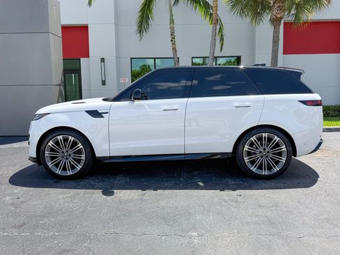 Used 2024 Land Rover Range Rover Sport Dynamic SE AWD/4WD image 12