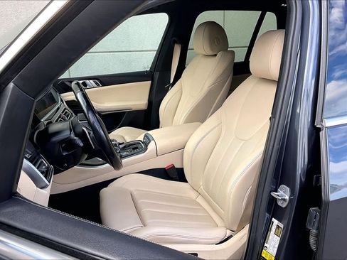Used 2019 BMW X5 xDrive40i w/ Premium Package 2 image 7