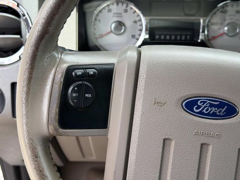 Used 2010 Ford F250 Lariat AWD/4WD image 31