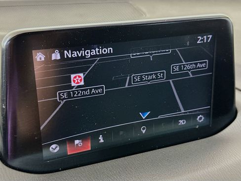 Used 2018 MAZDA MAZDA3 Sport FWD image 13