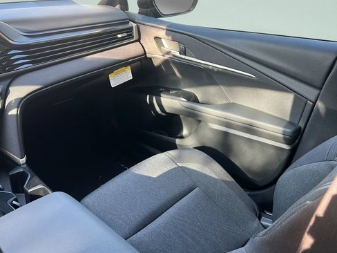 Used 2025 Toyota Camry LE w/ Convenience Package FWD image 13