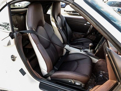 Used 2009 Porsche 911 Turbo image 33