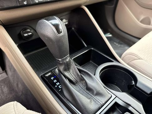 Used 2019 Hyundai Tucson SEL image 33