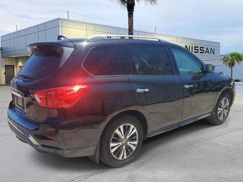 Certified 2020 Nissan Pathfinder SL w/ Cargo Package FWD image 9