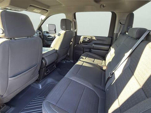 Used 2023 Chevrolet Silverado 2500 Custom w/ Custom Convenience Package image 24