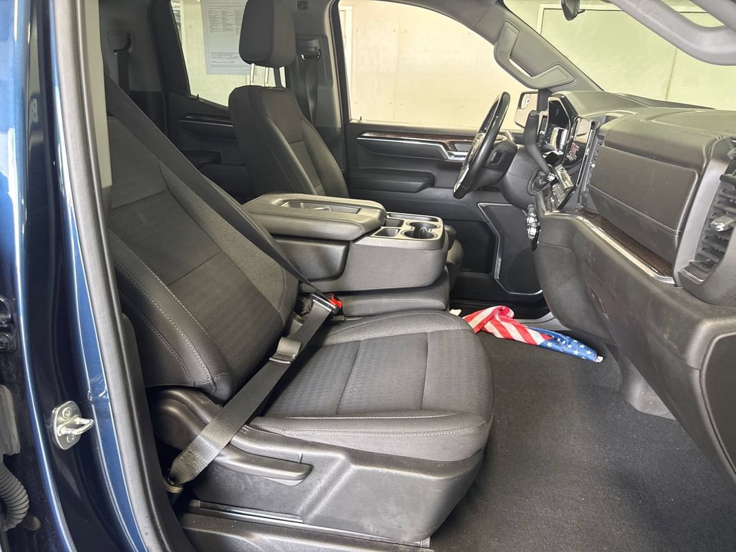 Used 2023 GMC Sierra 1500 SLE AWD/4WD image 27