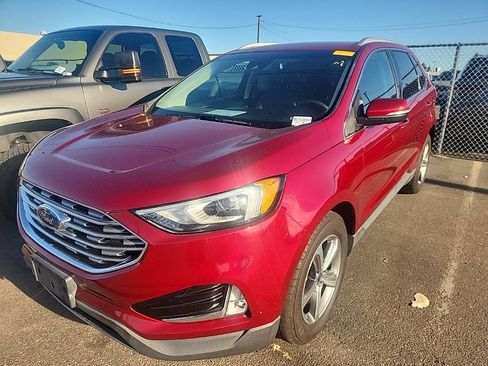 Used 2019 Ford Edge SEL w/ Equipment Group 201A FWD image 4