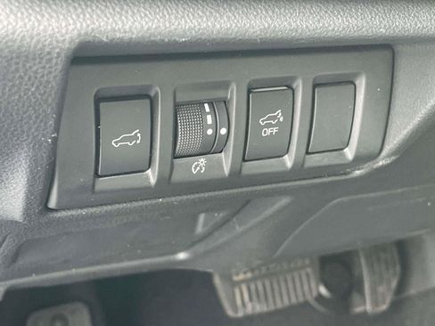 Used 2024 Subaru Outback Premium AWD/4WD image 20