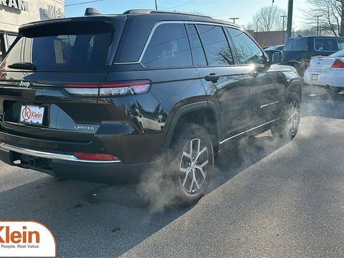 Used 2024 Jeep Grand Cherokee Limited w/ Trailer Tow Package image 8