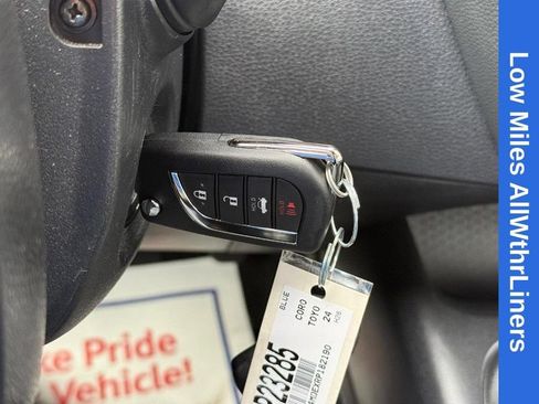 Used 2024 Toyota Corolla LE FWD image 30