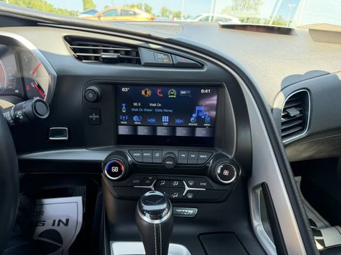 Used 2019 Chevrolet Corvette Stingray Coupe w/ Battery Protection Package RWD image 21