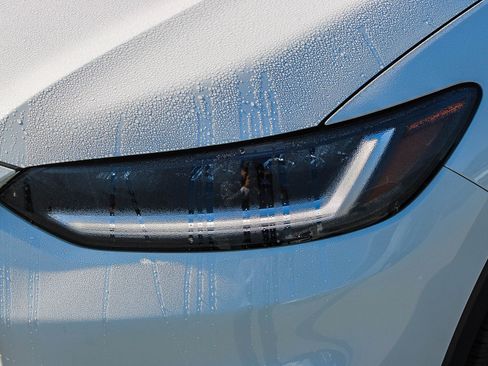 Certified 2024 Honda HR-V LX image 5