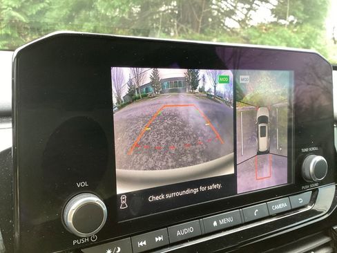 Used 2023 Nissan Pathfinder Rock Creek image 12