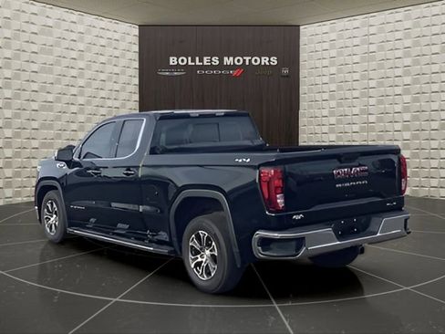 Used 2020 GMC Sierra 1500 SLE w/ SLE Value Package image 7